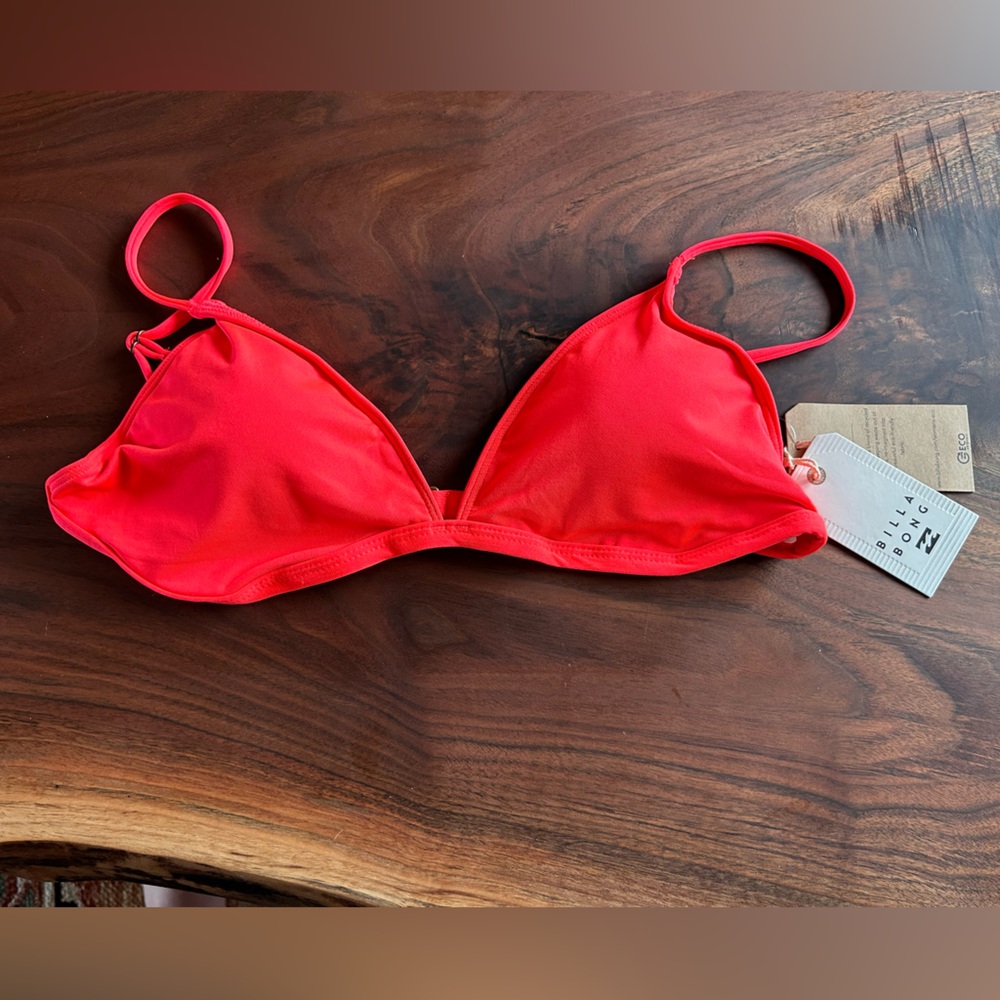 NWT Billabong Sol Searcher Ceci Triangle Bikini Top in Heat Wave